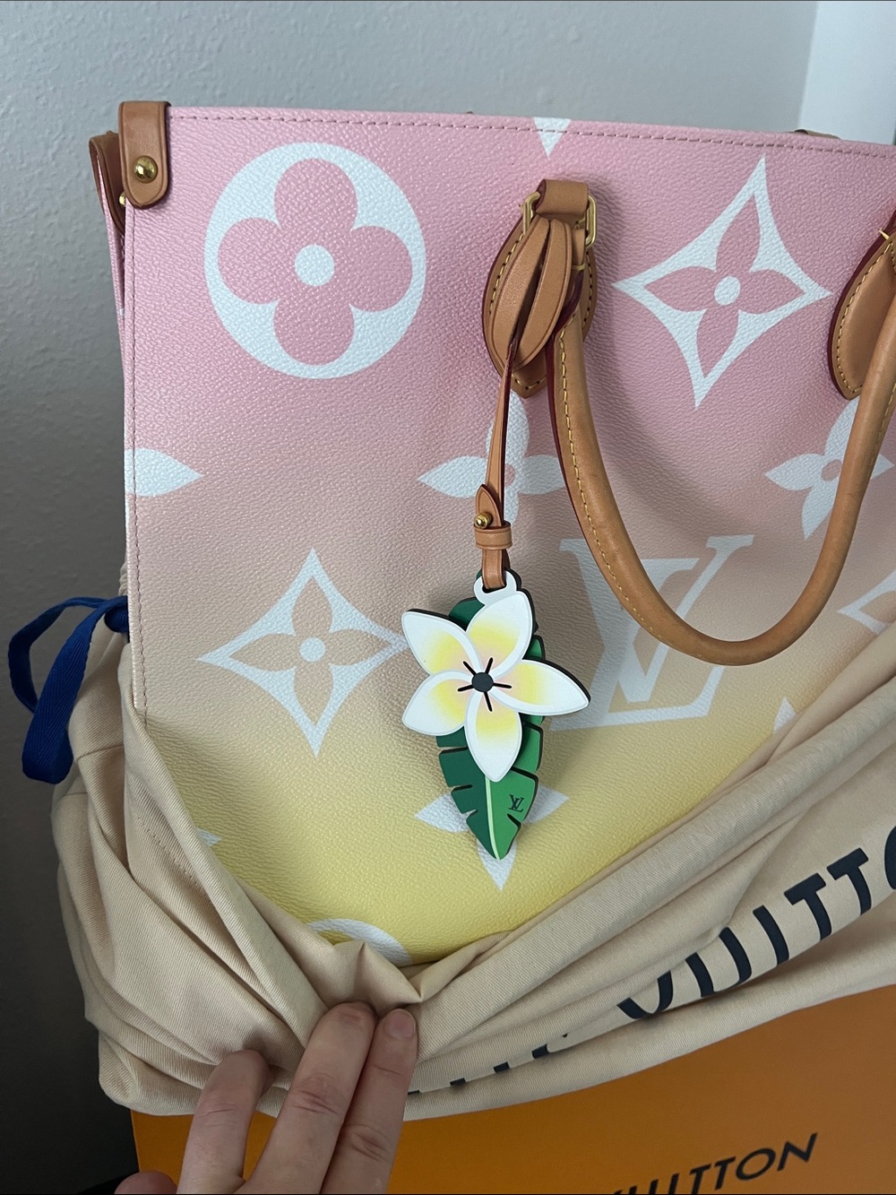 Louis Vuitton Pink to Cream Ombre Monogram Tote with Tan Handles